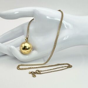 ANN TAYLOR PENDANT NECKLACE